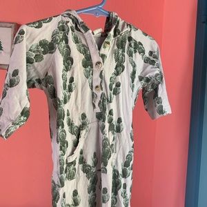 Kate quinn organic cotton hooded onesie